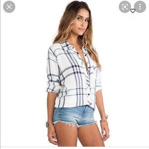 NWT Rails Hunter Button Down Shirt in White/Navy/Mint, Size L
